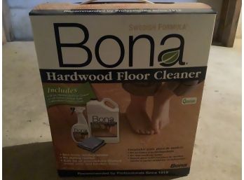 Bona Wood Floor Cleaner New In Box