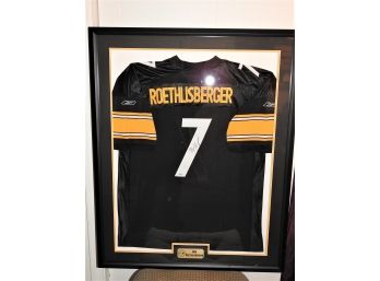 Signed Pittsburgh Steelers Ben Roethlisberger Football Jersey With COA 42 X 34