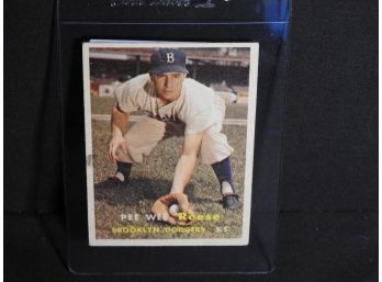 1957 Topps Brooklyn Dodgers HOFer Pee Wee Reese Baseball Card