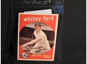 1959 Topps NY Yankees HOFer Whitey Ford Baseball Card