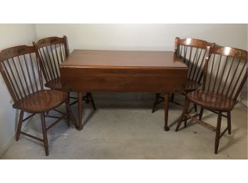 Hitchcock Drop-leaf Table And Four Accompanying Chairs