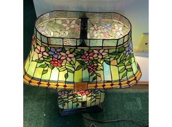 Tiffany Style Leaded Stained Glass Light Up Base And Shade Table Lamp