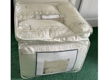 Earl & Wilson Off White Classic Collection Queen Comforter Set New In Bag