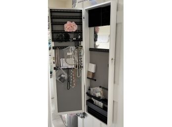 Door Mounted Jewelry Closet