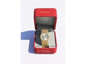 Vintage Men's Gruen Gold Tone Nugget Fashion Quartz Watch