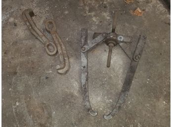 Vintage Steel Truck / Automotive Gear Pullers