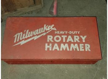 Vintage Milwaukee Heavy Duty Corded Rotary Hammer In Case