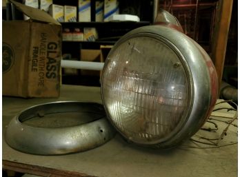 Awesome Vintage Single Large Red Painted Truck / Tractor Headlight -