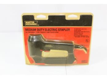 Master Mechanic Medium Duty Stapler