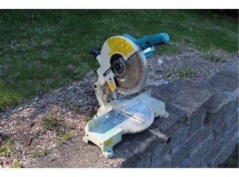 Makita 10' Chop Saw