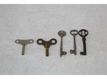 Vintage Key Lot