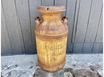 Borden's  Mitchell Dairy Vintage Milk Barrel