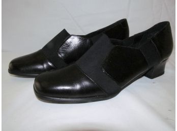 Ros Hammerson  Black Leather With Neoprene Rubber Sole Shoe Size 10n -- NIB