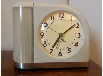 Retro- Style Big Ben Moon Beam Alarm Clock