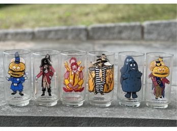 Vintage McDonalds Collector Series  Glasses Complete Set Of 6