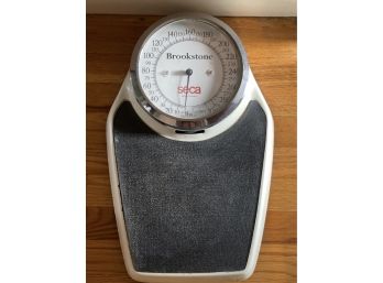 Brookstone Seca Mechanical Personal Scale