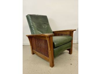 Stickley Mission Bow Arm Recliner Green Leather