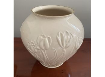 Gorgeous Lenox Embossed Tulips Vase