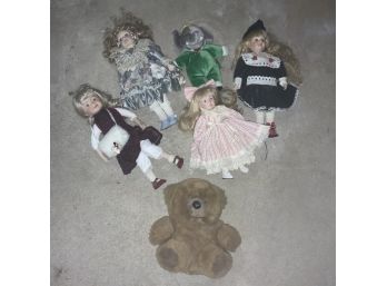 Nice Older Doll Lot