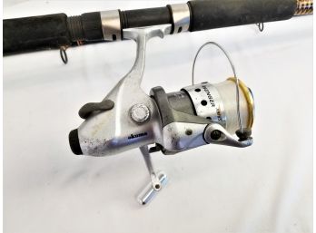 Shakespeare 9ft Ugly Stick 2 Piece Fishing Rod With Reel
