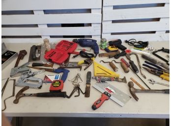 Miscellaneous Hand Tools - See Photos For All Items Included