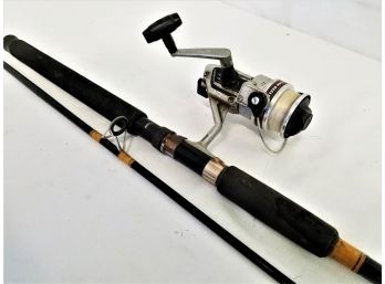 Eagle Claw 401 Series 2 Piece Fishing Pole With Penn 103 Reel