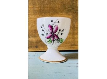 Queen Anne China Egg Cup With Gold Trim