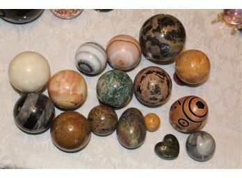 Lot Of Polished Stone Decorative Items Balls