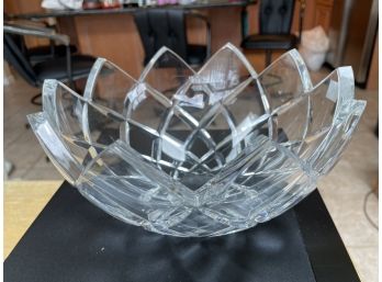 Incredible Mikasa Water Lily Crystal Bowl