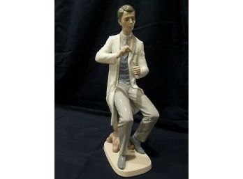 Beautiful Vintage Lladro Dentist 6450