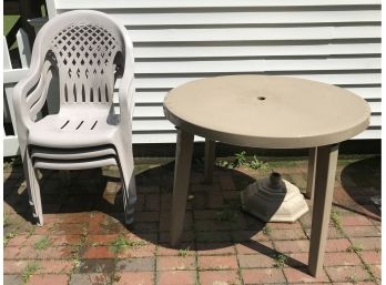 Round Plastic Table Four Chairs & Umbrella Stand