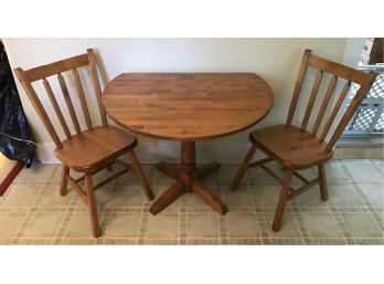 Maple Kitchenette With Two Chairs