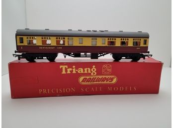 Tri-ang Railways R.224  Restaurant Car Maroon And Cream With Seats