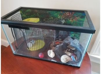 Lizard Or Hermit Crab Tank With Supplies And Top Screen