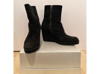 Stuart Weitzman Heeled Black Booties, Size 6 1/2 M - Rarely Worn