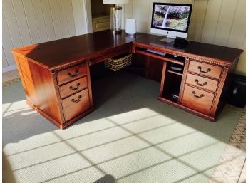 Hardwood Executive Desk With Right 'L' Computer Return