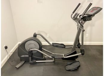 Life Fitness X-3 Elliptical Trainer