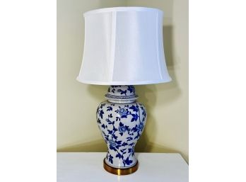 Asian Floral Ginger Jar Form Ceramic Table Lamp