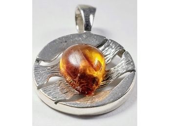 Pretty Sterling Silver Amber Pendant