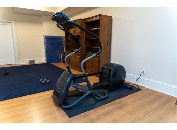 Precor EFX 5.21si Elliptical Fitness Cross Trainer