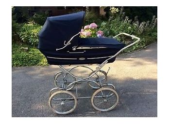Vintage 1980's Peg Perego Baby Carriage