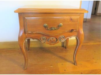 Carved Wood Ethan Allen Side Table With Drawer