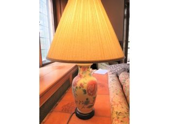 Asian Ceramic Floral Table Lamp