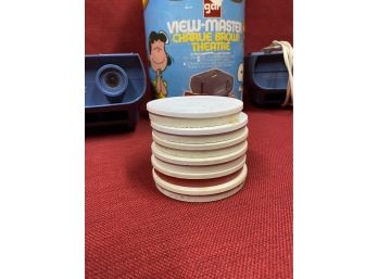 View Master Charlie Brown With Extras !!