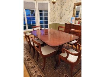 Stunning Drexel Mahogany Dining Set Including Pedestal Table With 3 Leaves And 6 Dining Chairs In Great Shape