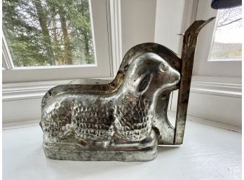 Lamb Candy Mold (large) Approx 8' W
