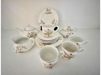 China Set Tea Pot, Cups And Saucers
