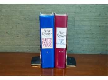 Queen Anne Cipher Colonial Williamsburg Brass Bookends With Two Henry Kissinger Books