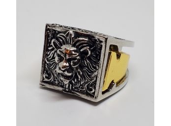 2 Tone Hidden Compartment Lion Novelty Ring