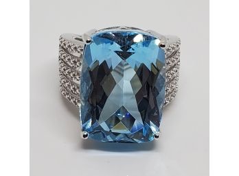 Stunning Glacier Topaz Sterling Silver Ring